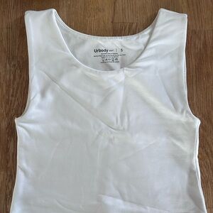 Urbody HALF TANK COTTON COMPRESSION TOP size medium white